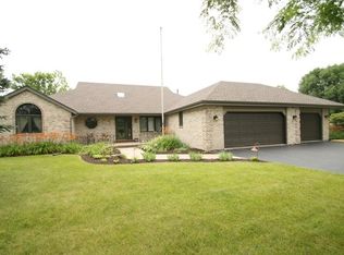 7026 Hawthorne Rdg, Roscoe, IL 61073