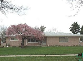 4137 Cherrywood Dr, Troy, MI