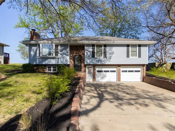 5709 Croydon St, Saint Joseph, MO 64506