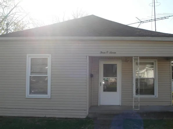 307 S Odle St, West Frankfort, IL 62896