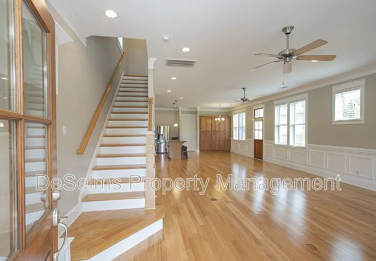 3866 Somers Ln — Photo 8