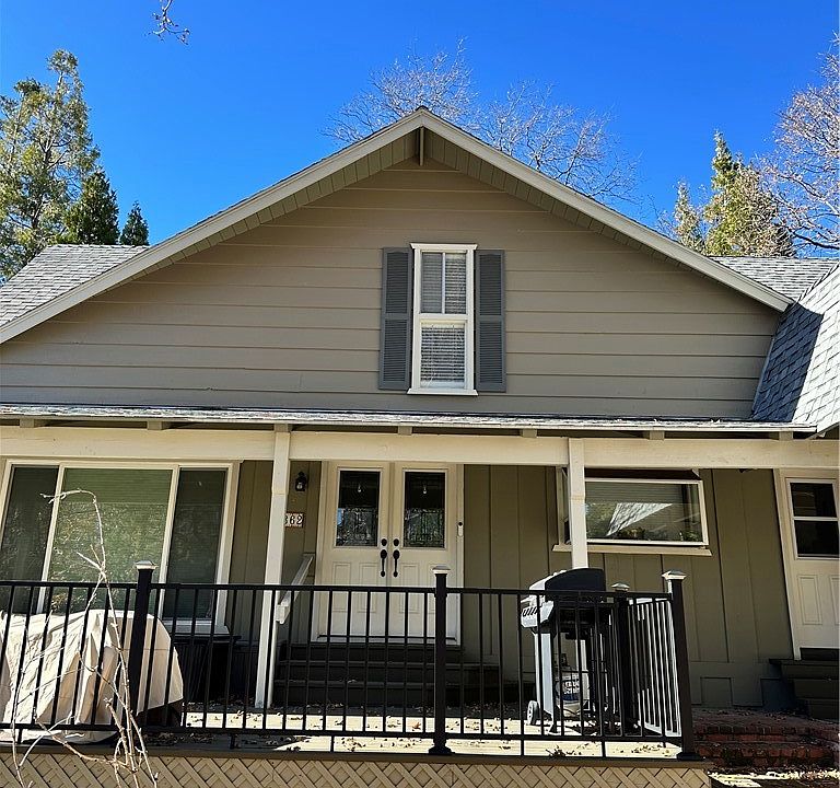 1st image of 362 Heliotrope Dr