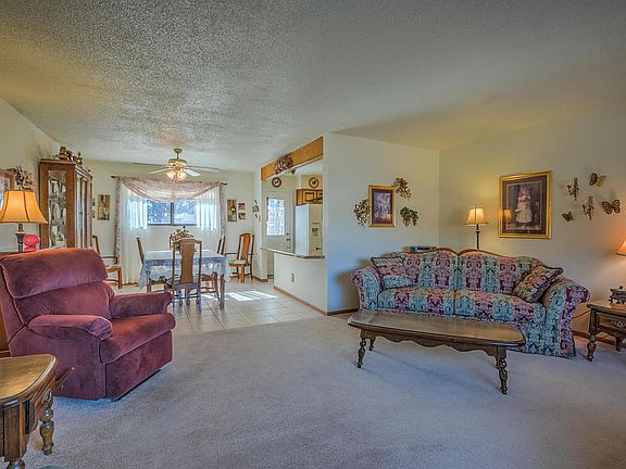 5th image of 9316 Las Calabazillas Ave NE