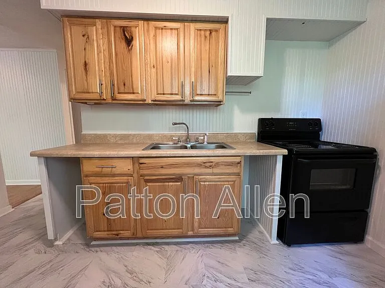 239 Cedar Hill Rd #17 — Photo 2