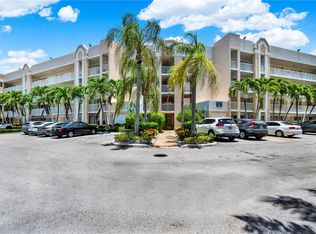 Sunrise Lakes Phase 4, Sunrise, FL 33322