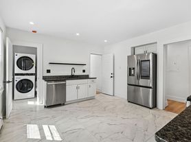 65 Gem Ave