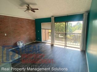 7538 SW Barnes Rd UNIT B, Portland, OR 97225