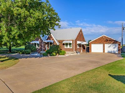 6220 N 247th St W, Andale, KS, 67001