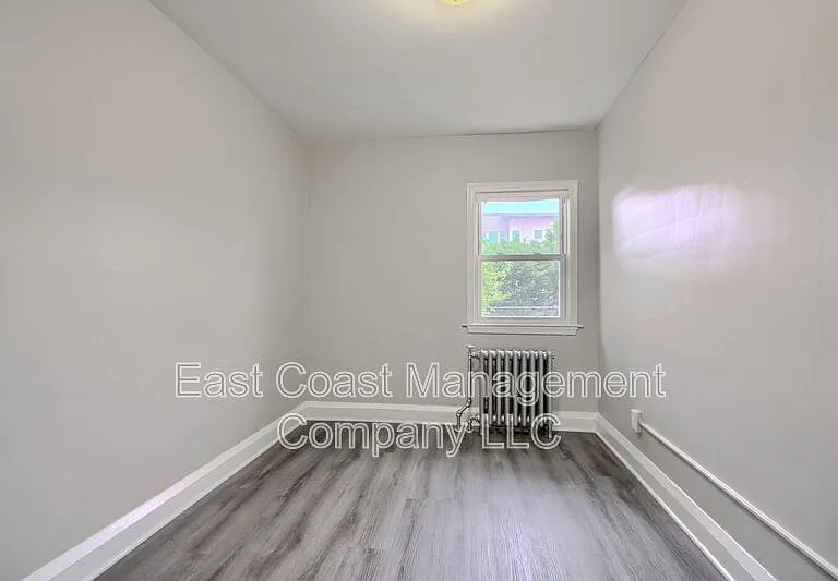 2525 Boarman Ave — Photo 14