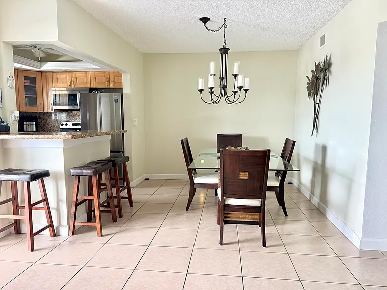651 Pine Dr #208 — Photo 6