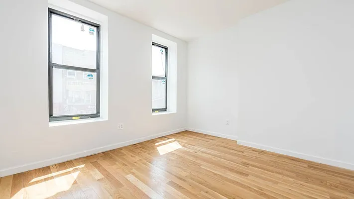 Rented by Nooklyn NYC LLC | media 10
