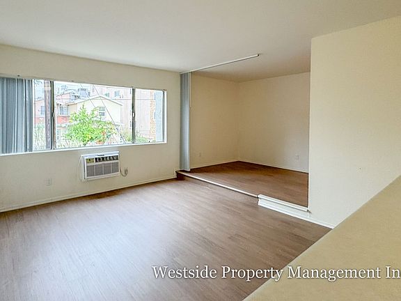 3rd image of 5751 Camellia Ave APT 218