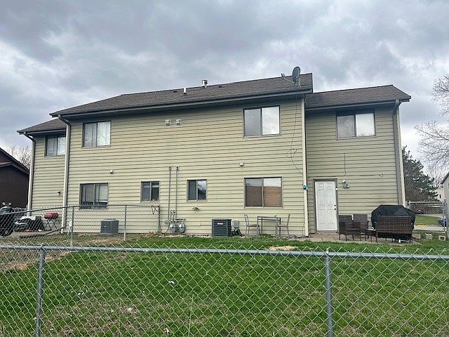 2nd image of 1422 Idaho Ave