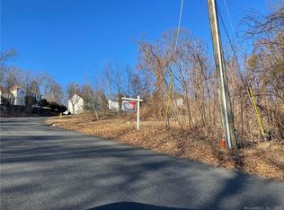 42 Rice Ln, Beacon Falls, CT 06403