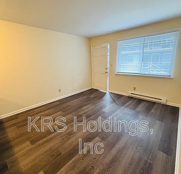 605 W Ocean View Ave #11 — Photo 5