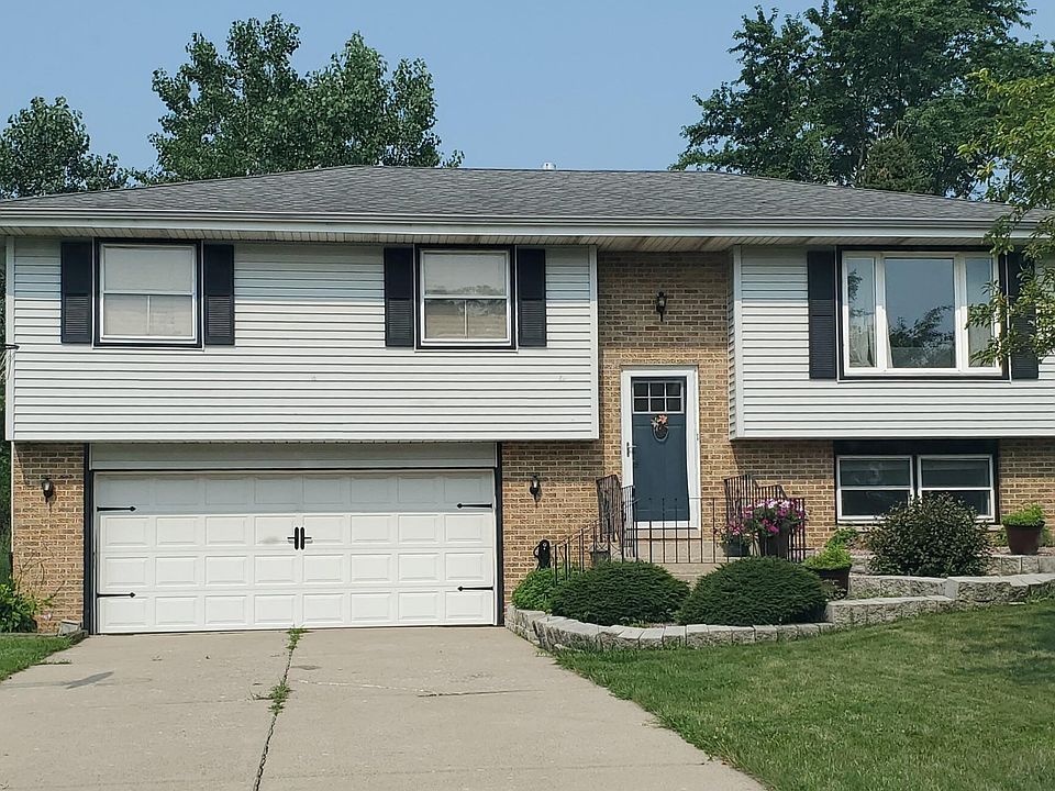 1st image of 3810 Kingsway Dr