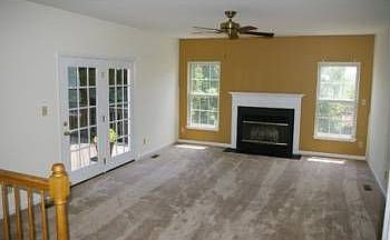 2nd image of 8 Hampshire Ct