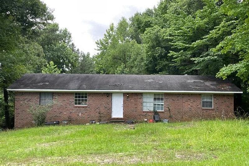 1st image of 261 Matson Rd