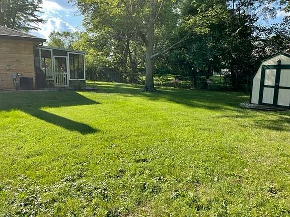 4th image of 411 Monte Dr