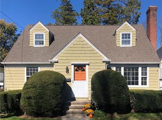 2 Avalon Pl, Wethersfield, CT 06109