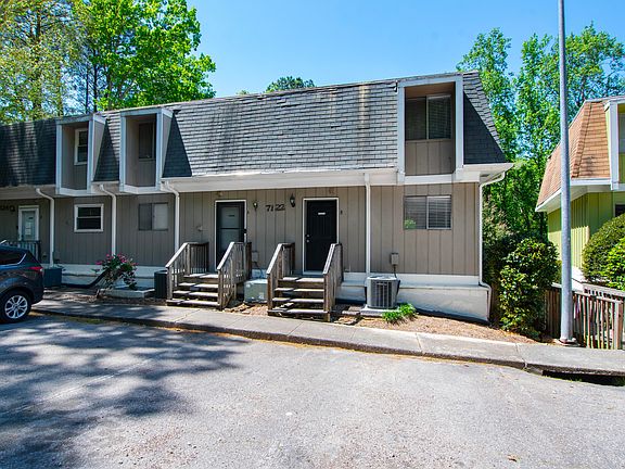 2nd image of 7122 Longstreet Dr #B