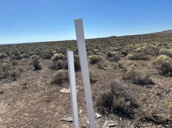 Off Rockhouse 716 Rd, Christmas Valley, OR 97641