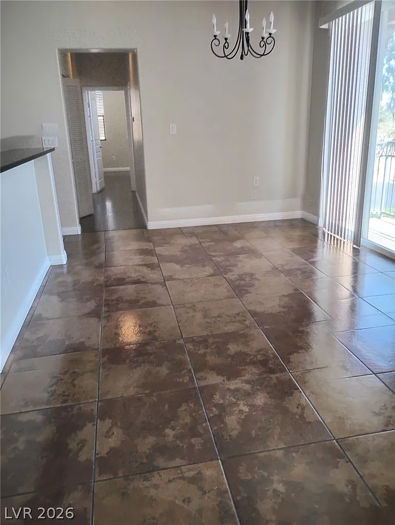 2 bed, 2.0 bath, 1220 sqft, $1,700 — Photo 2