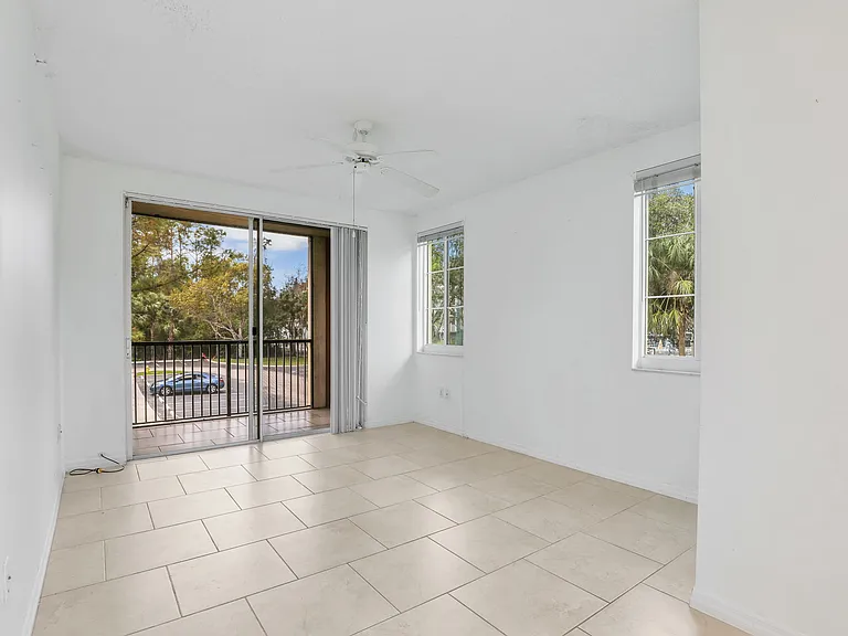 1180 Reserve Way #207 — Photo 10