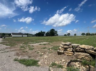 16980 W 828th Rd, Tahlequah, OK 74464