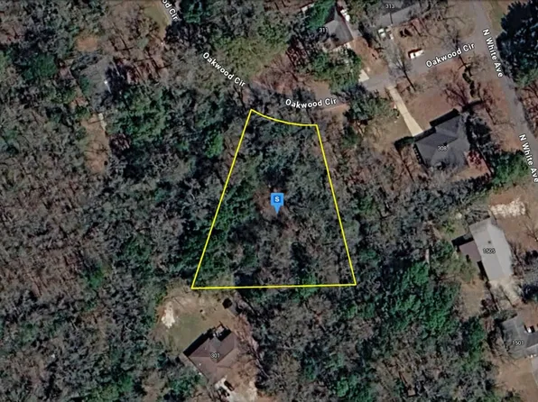 306 Oakwood Cir, Bay Minette, AL 36507