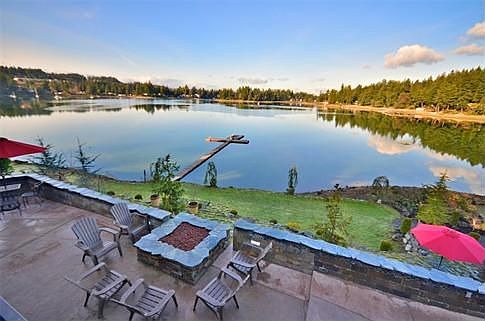 4th image of 4308 Kitsap Way