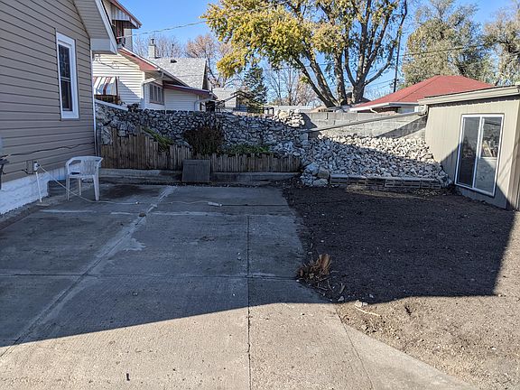 4th image of 3004 Avenue C