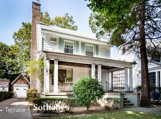 9913 74th Ave, Forest Hills, NY 11375