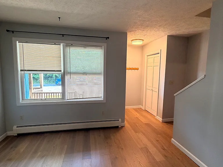 237 S Main St #5 — Photo 1