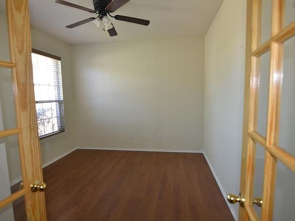 2nd image of 5356 Sonoma Dr