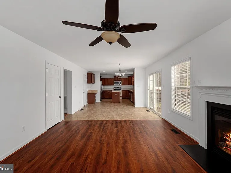 259 Olympic Dr — Photo 11