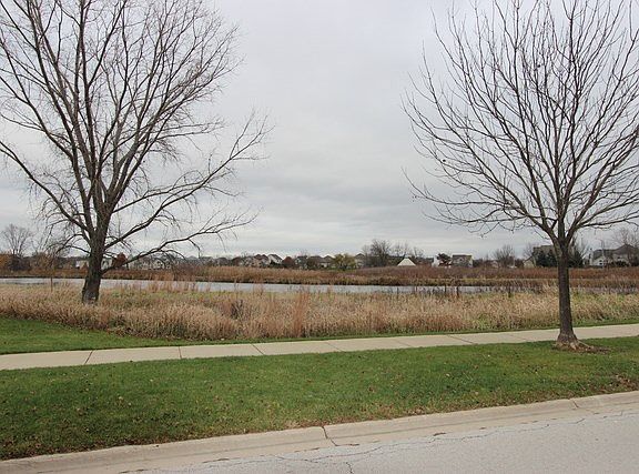 3rd image of 13228 S Prairie Pond Dr