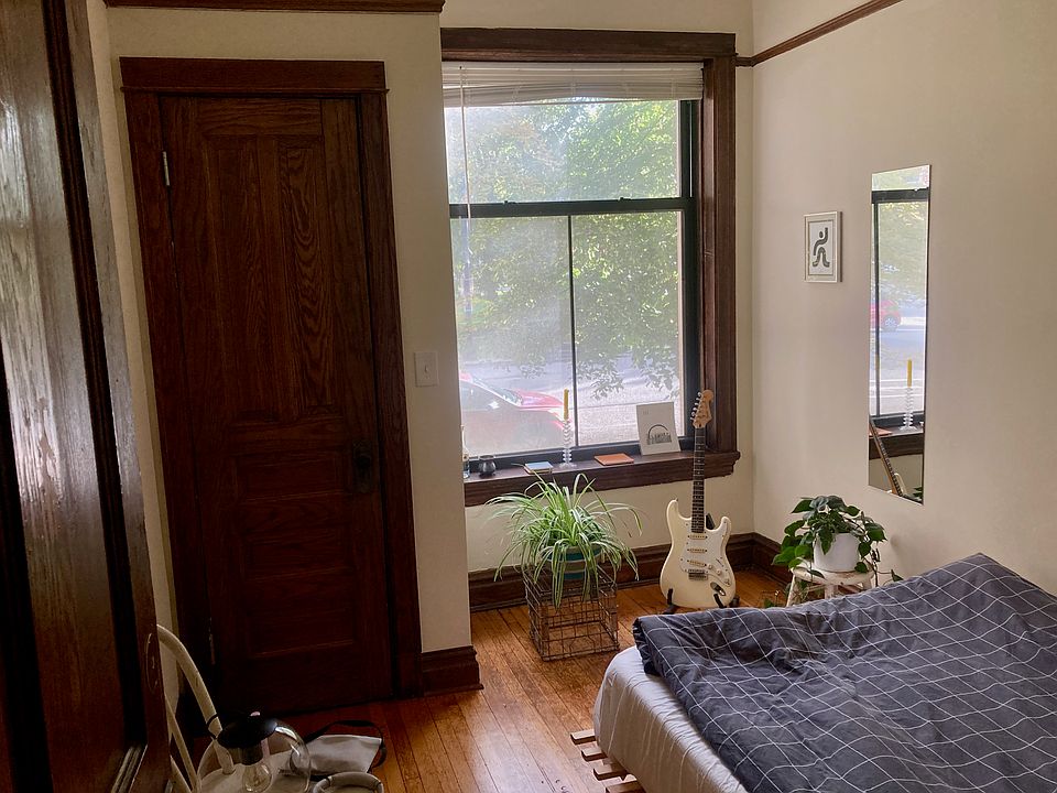 Front bedroom