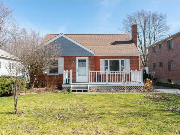 327 Westfield Rd N, Amherst, NY 14226