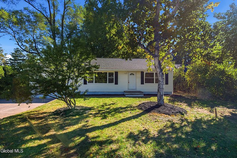 3rd image of 108 Fort Hunter Road