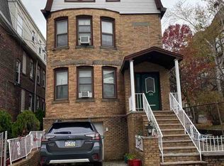 125 Avenue C, Bayonne, NJ 07002
