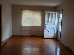 565 West Ave APT 14, Tallmadge, OH 44278
