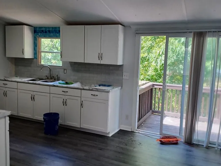 1611 Underwood St — Photo 8