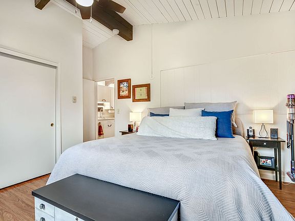 5th image of 1519 NW 65th St #20