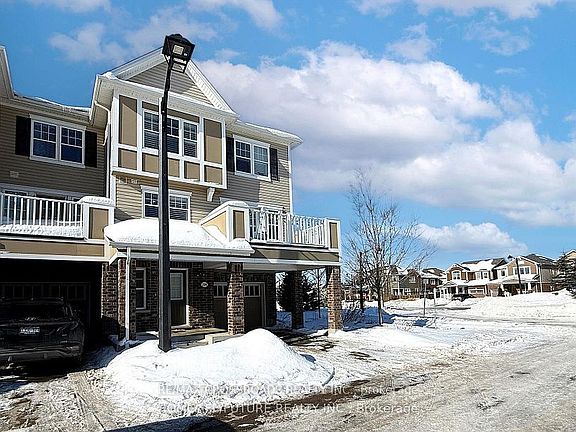 3rd image of 239 Netherby Ln