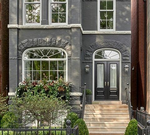 2nd image of 2514 N Burling St