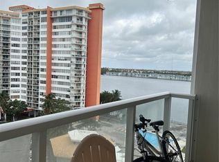 1351 NE Miami Gardens Dr APT 903E, Miami, FL 33179