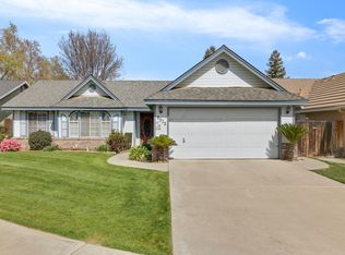 6026 W Oak Ave, Visalia, CA 93291