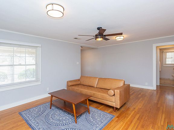 5th image of 1207 N Richardson Ave