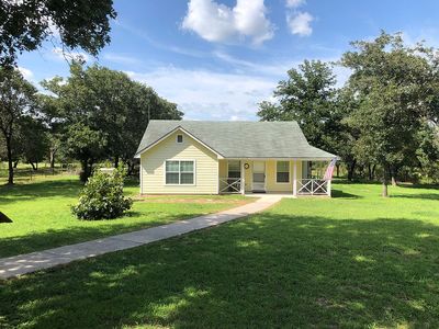 168 Spring Valley Dr, Adkins, TX, 78101